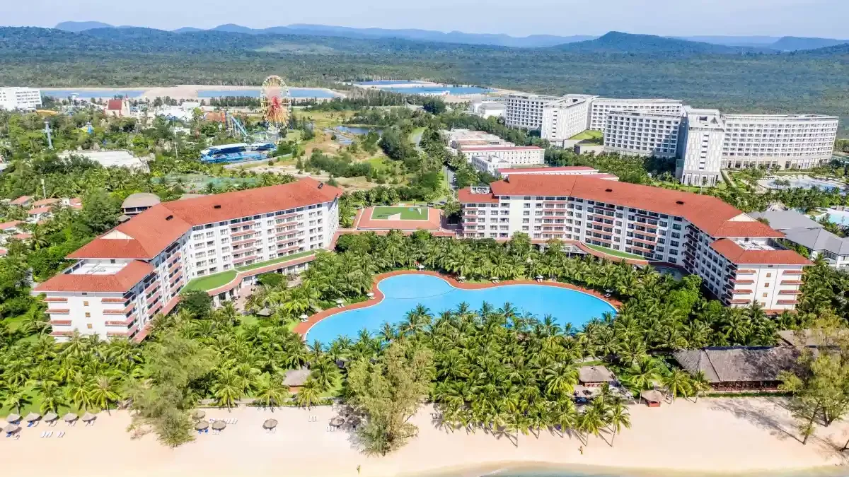 Top 10 Best Vietnam Beachfront Resorts